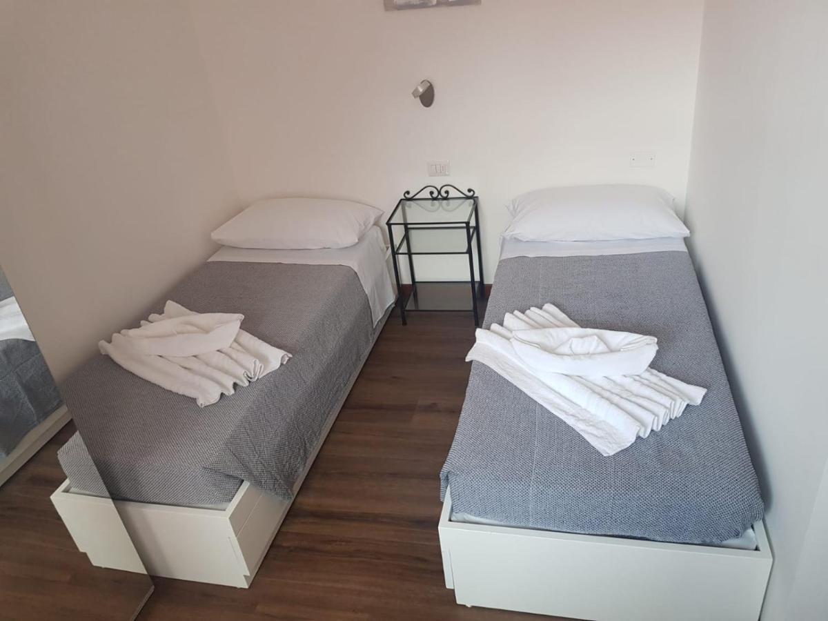B&B Del Corso Castano Primo Kültér fotó